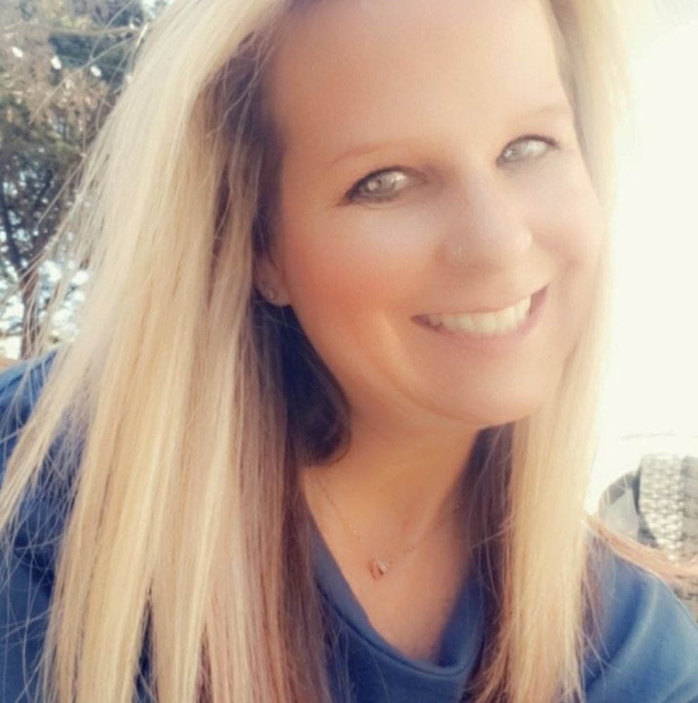Meet your Posher, Carrie